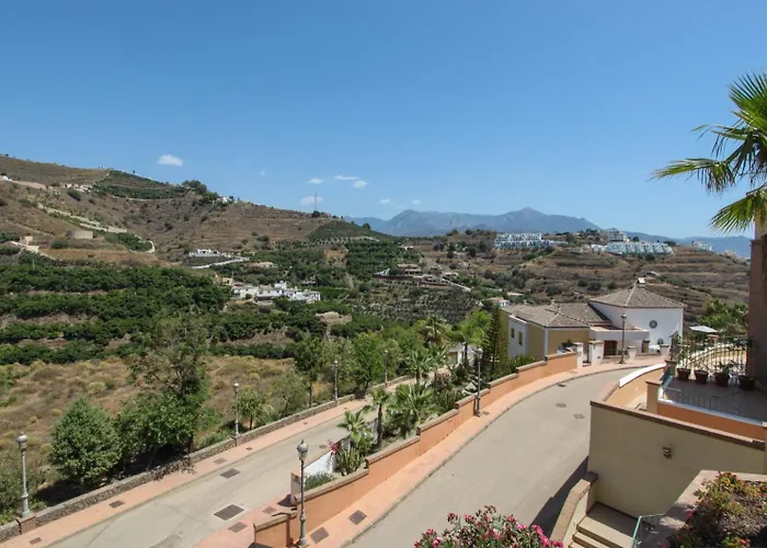 Altos De Tamango Con Vistas Y Pisicina * Nerja