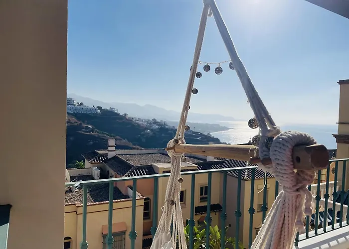Altos De Tamango Con Vistas Y Pisicina Lägenhet Nerja