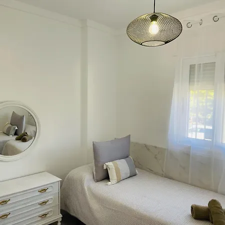 Altos De Tamango Con Vistas Y Pisicina Lägenhet Nerja