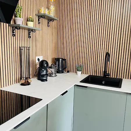 Apartamento Altos De Tamango Con Vistas Y Pisicina Nerja